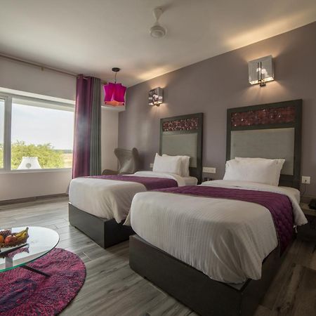 Hotel Visakka Palani Zewnętrze zdjęcie
