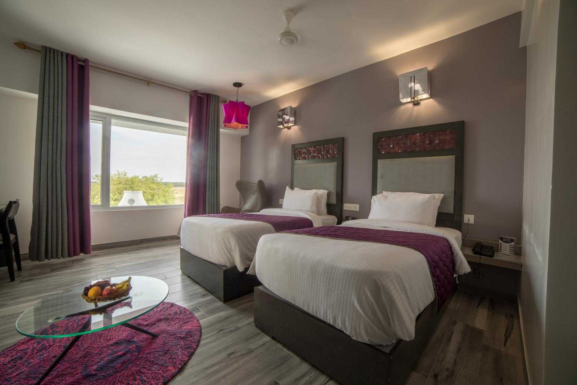 Hotel Visakka Palani Zewnętrze zdjęcie